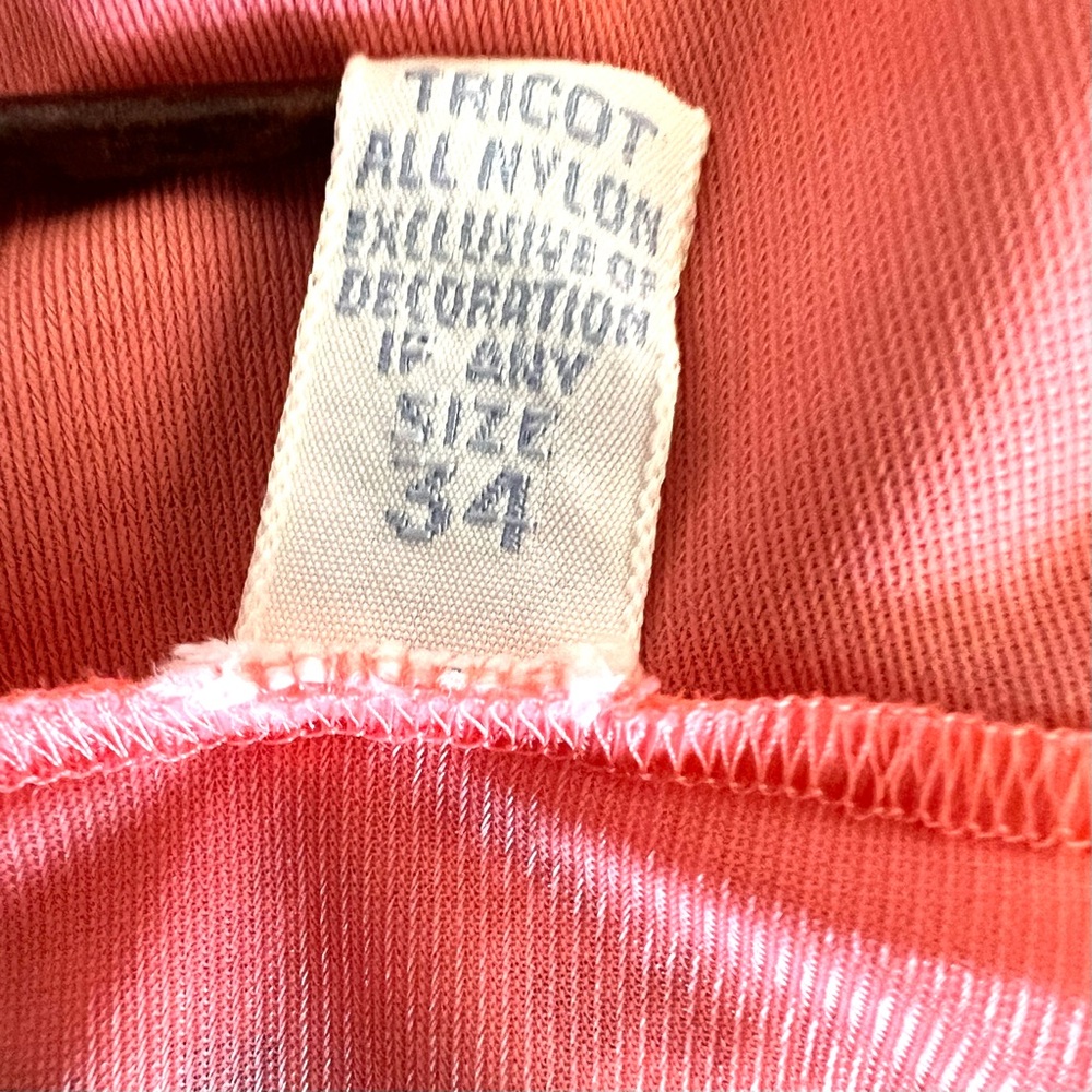 Vanity Fair 1960’s Bed Jacket. - image 6